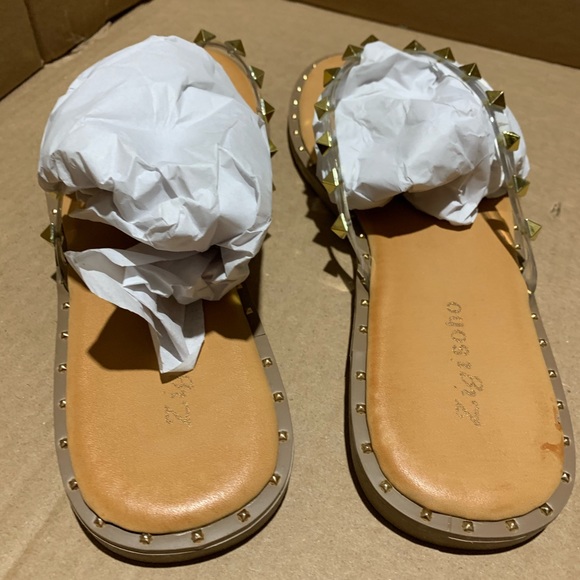 ZiGi Soho Flat Sandals - Sz 8.5 M - NEW - Picture 2 of 4